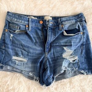 Universal Thread High-Rise Midi Distressed Jean Shorts | Size 8/29
